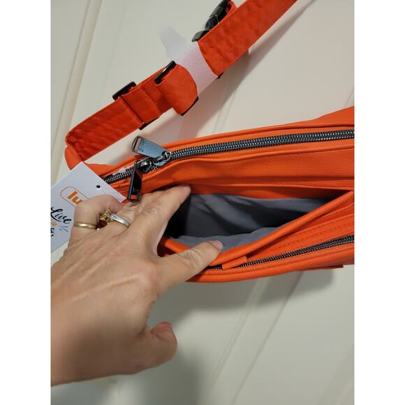 NWT Lug Hitch Matte Luxe VL Belt Bag Papaya - w/SHIPPING DISCOUNT - Picture 5 of 5